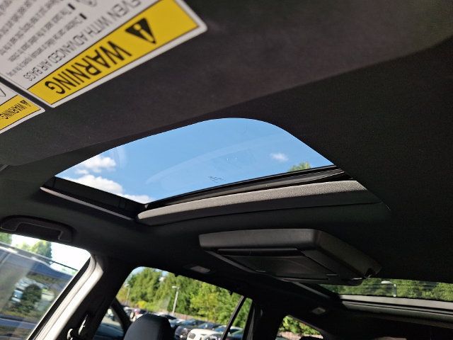 Used 2020 Honda Pilot Black Edition image 16