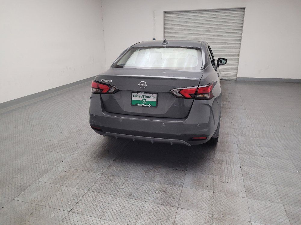 Used 2025 Nissan Versa SV w/ Trunk Package FWD image 7