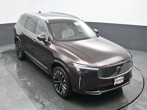 New 2026 Volvo XC90 T8 Ultra w/ Protection Package Premier AWD/4WD image 33