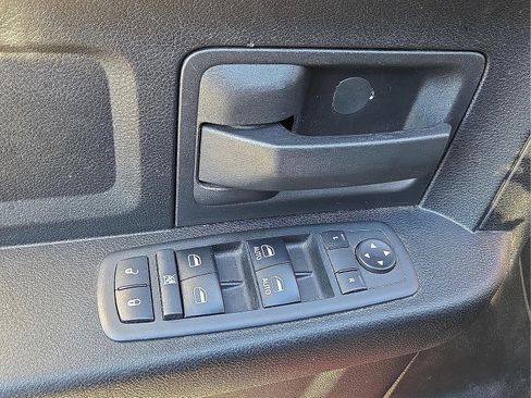 Used 2018 RAM 1500 Tradesman w/ Popular Equipment Group image 13