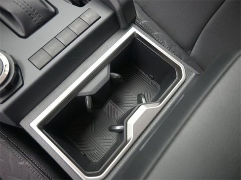 New 2025 Toyota Tacoma SR5 image 33