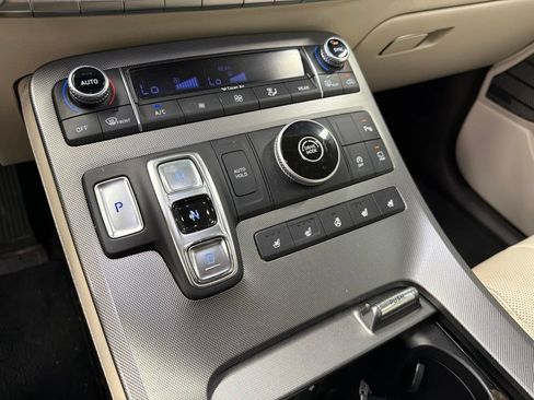 Used 2020 Hyundai Palisade Limited FWD image 24