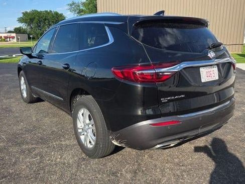 Used 2021 Buick Enclave Essence w/ Sound and Sites Package AWD/4WD image 8