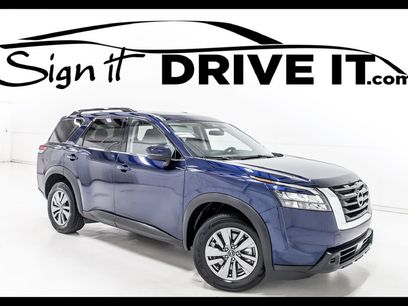 Used 2025 Nissan Pathfinder SV