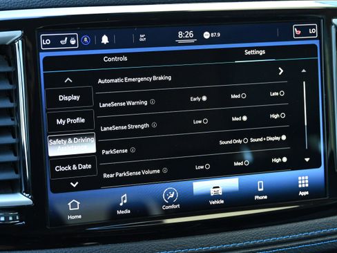 Used 2021 Chrysler Pacifica Touring-L image 32