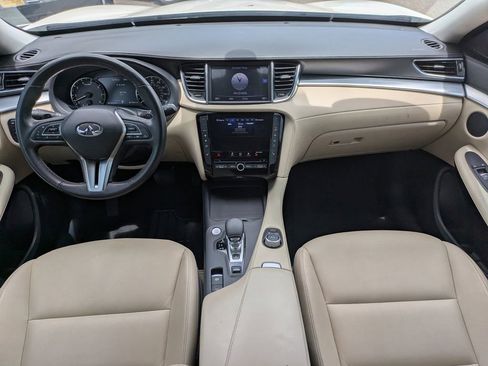 Used 2019 INFINITI QX50 Luxe w/ Protection Package FWD image 16