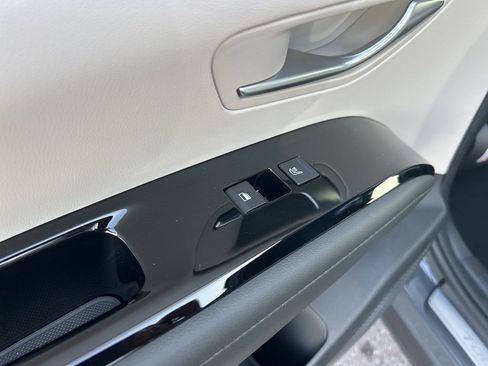 New 2026 Hyundai Tucson Limited image 23