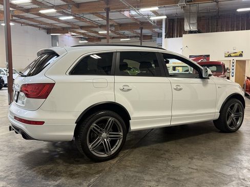 Used 2015 Audi Q7 3.0T S line Prestige w/ 21" S Line Plus Package AWD/4WD image 7