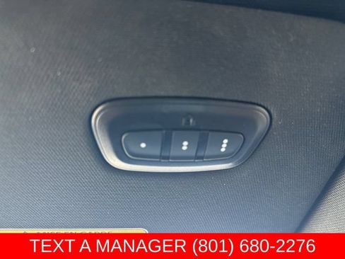 Used 2024 RAM 1500 Laramie AWD/4WD image 25
