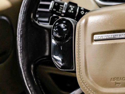 Used 2018 Land Rover Range Rover Long Wheelbase Supercharged image 27