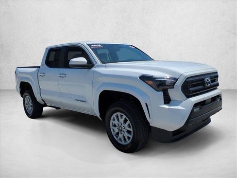Certified 2024 Toyota Tacoma SR5 RWD image 4