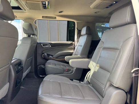 Used 2019 GMC Yukon XL Denali w/ Denali Ultimate Package image 29