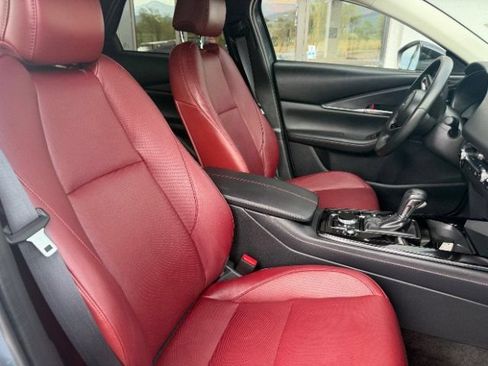 Used 2024 MAZDA CX-30 AWD 2.5 S w/ Preferred Package image 12