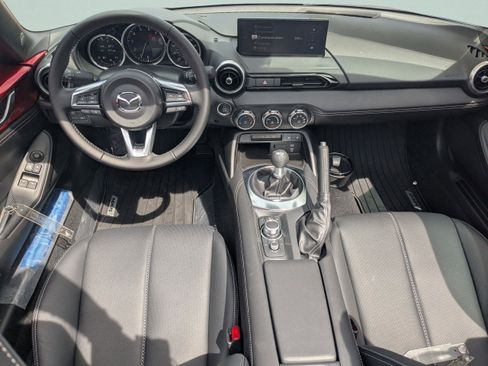 New 2026 MAZDA MX-5 Miata Grand Touring RWD image 17