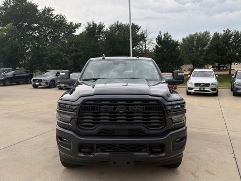 Used 2025 RAM 2500 Big Horn AWD/4WD image 2