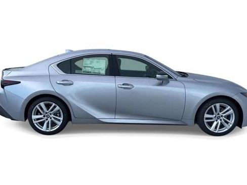 Used 2023 Lexus IS 300 w/ Comfort Package RWD image 9
