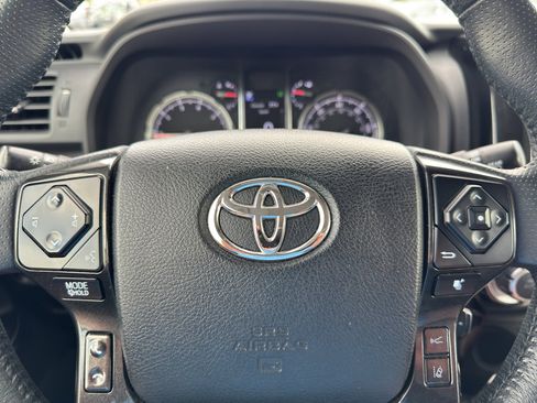Used 2020 Toyota 4Runner Nightshade image 15