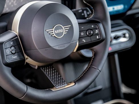 New 2026 MINI Cooper 4-Door Hardtop FWD image 11