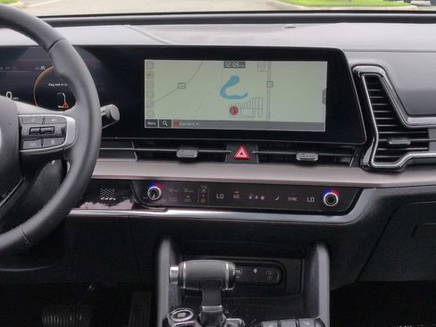 Used 2023 Kia Sportage SX FWD image 18