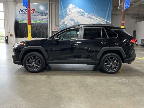 Used 2024 Toyota RAV4 Adventure AWD/4WD image 2