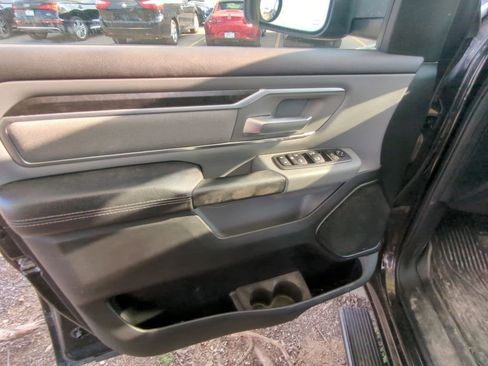 Used 2019 RAM 1500 Big Horn AWD/4WD image 8