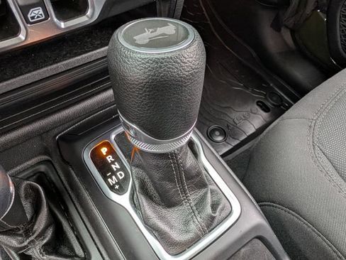 Used 2022 Jeep Wrangler Unlimited Sport AWD/4WD image 26