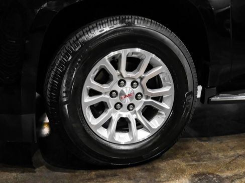 Used 2020 GMC Yukon SLT w/ Open Road Package AWD/4WD image 58