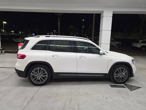 Used 2025 Mercedes-Benz GLB 35 AMG 4MATIC image 7