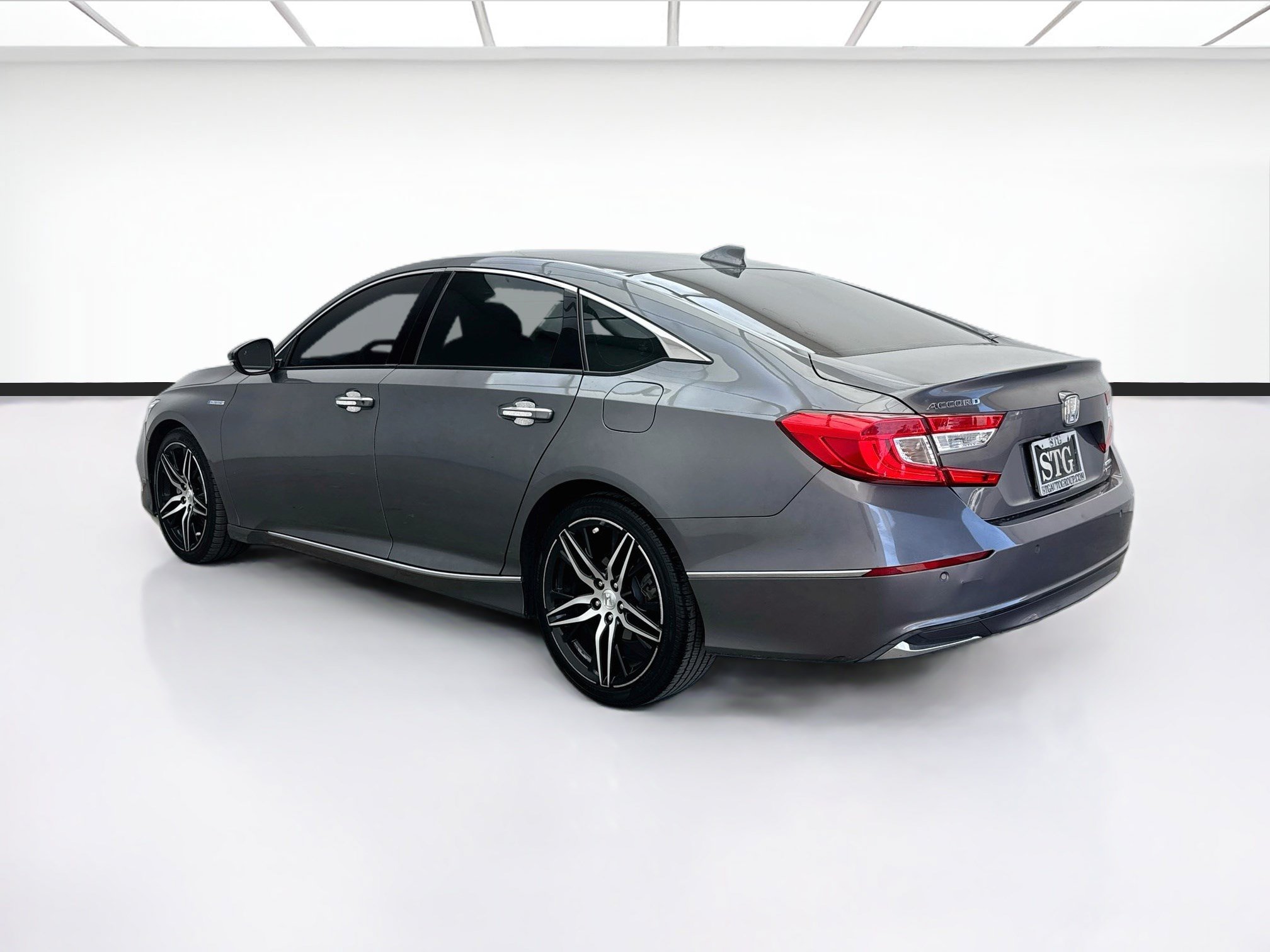 Used 2021 Honda Accord Touring image 6