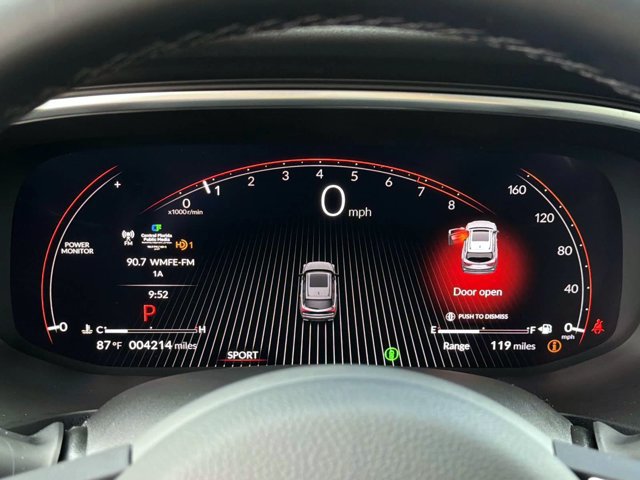 Used 2026 Acura MDX w/ Technology Package FWD image 28