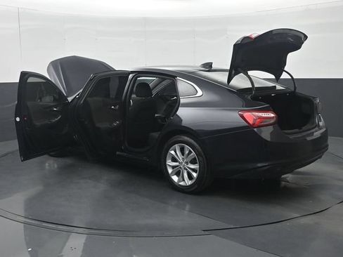 Used 2022 Chevrolet Malibu LT FWD image 38