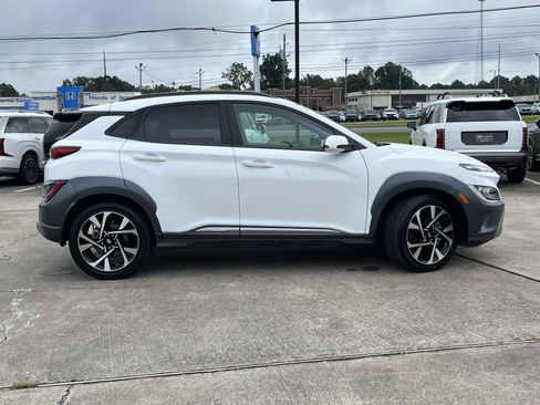 Certified 2022 Hyundai Kona Limited w/ Cargo Package FWD image 2