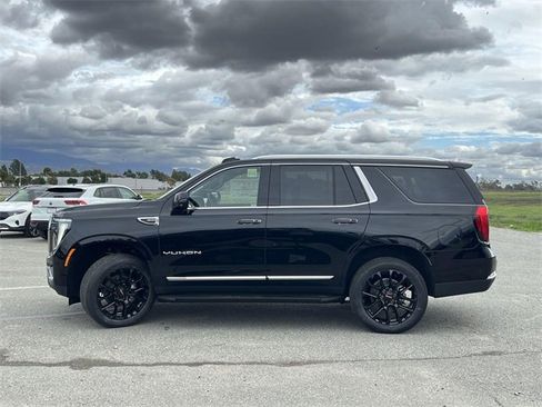 New 2026 GMC Yukon Elevation image 6