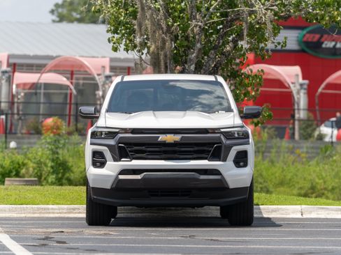 Used 2023 Chevrolet Colorado LT w/ LT Convenience Package III RWD image 33