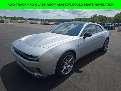 Used 2025 Dodge Charger Daytona Scat Pack w/ Track Pack