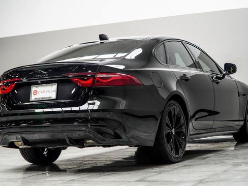 Used 2024 Jaguar XF R-Dynamic SE image 12