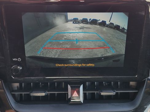 Used 2024 Toyota Corolla LE FWD image 20