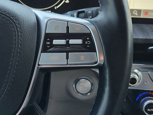 Certified 2024 Kia Telluride SX Prestige image 29