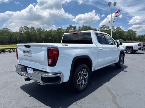 New 2026 GMC Sierra 1500 SLE AWD/4WD image 3