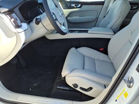 New 2026 Volvo XC60 B5 Ultra w/ Protection Package Premier AWD/4WD image 14