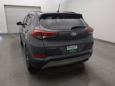 Used 2017 Hyundai Tucson Value w/ Cargo Package FWD image 6