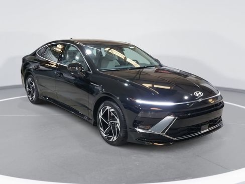 New 2026 Hyundai Sonata SEL image 3