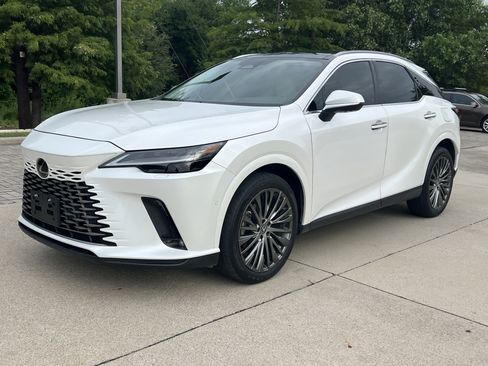 Used 2024 Lexus RX 350 FWD w/ Convenience Package image 5