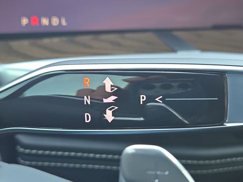 New 2026 Cadillac Escalade Platinum Sport w/ LPO, ONYX Package image 35