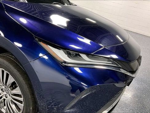 Used 2021 Toyota Venza XLE w/ Softex Package AWD/4WD image 27