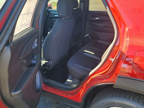 New 2026 Chevrolet TrailBlazer LT w/ LT Cold Weather Package FWD image 24