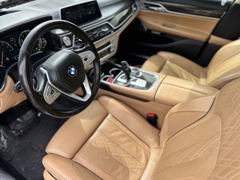 Used 2016 BMW 740i w/ Executive Package 2 RWD image 21