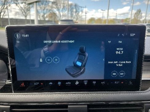 Certified 2024 Lincoln Corsair AWD image 37