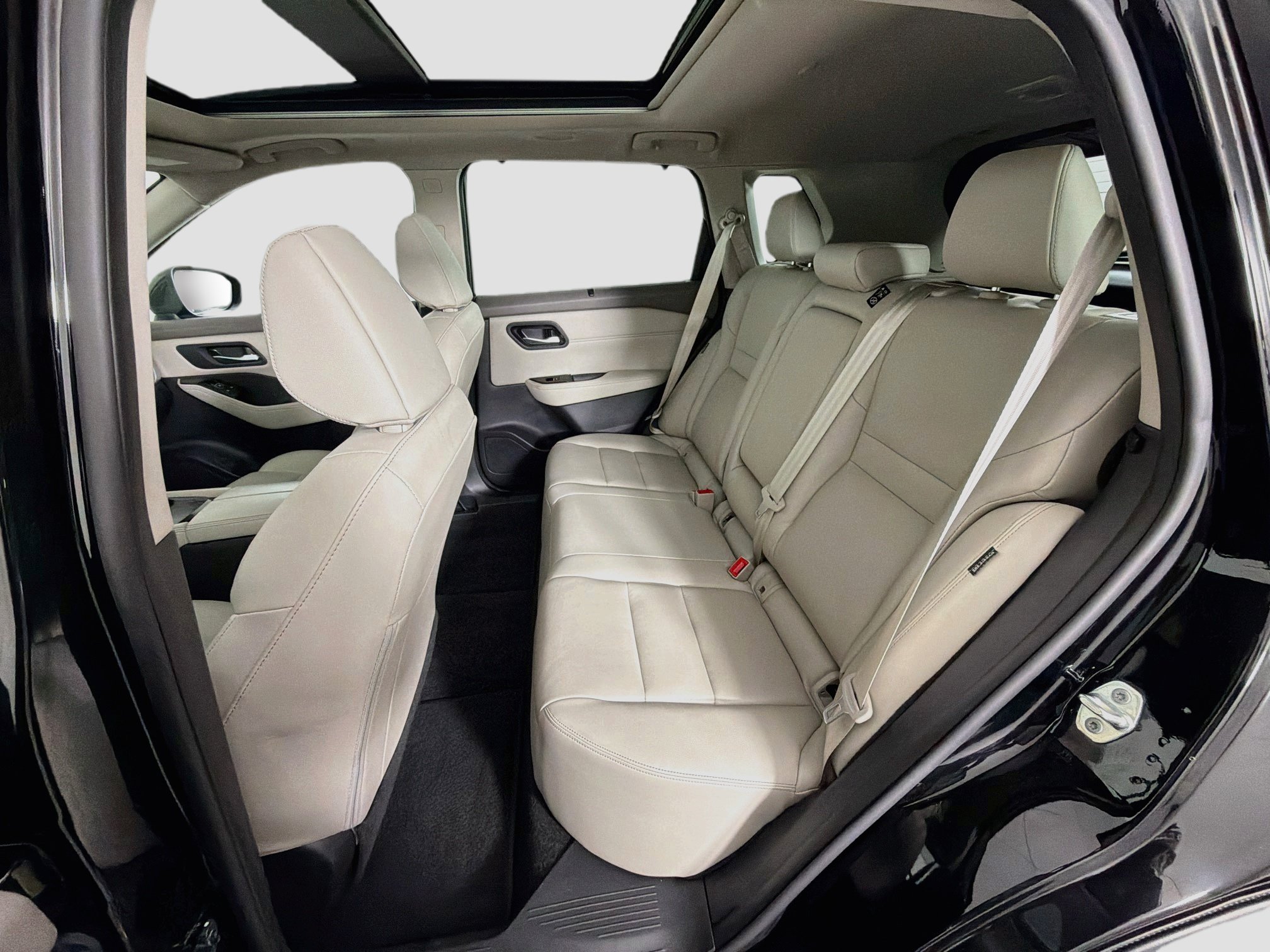 Used 2023 Nissan Rogue SL w/ SL Premium Package FWD image 30