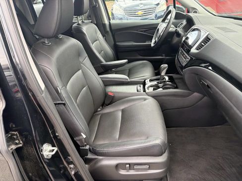 Used 2018 Honda Ridgeline RTL-E image 13